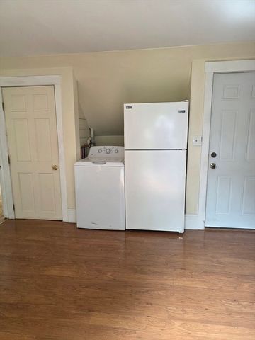 48 Maple Ave 2, Holden, MA 01520