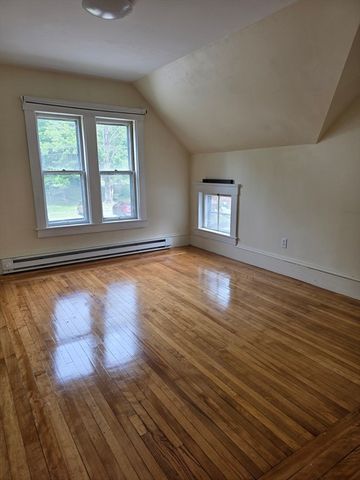 48 Maple Ave 2, Holden, MA 01520