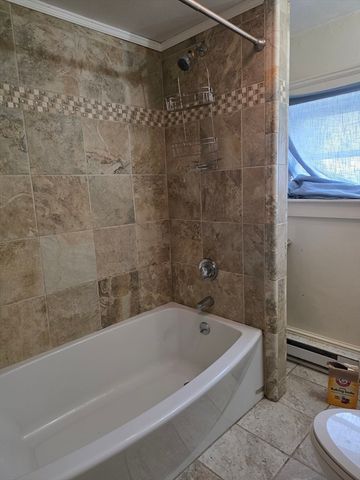 48 Maple Ave 2, Holden, MA 01520