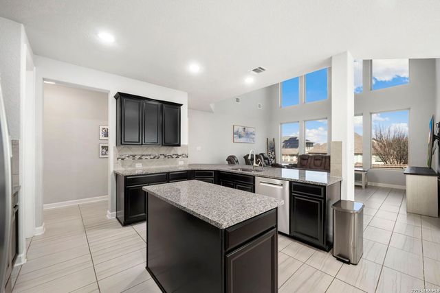 907 Highland, New Braunfels, TX 78130