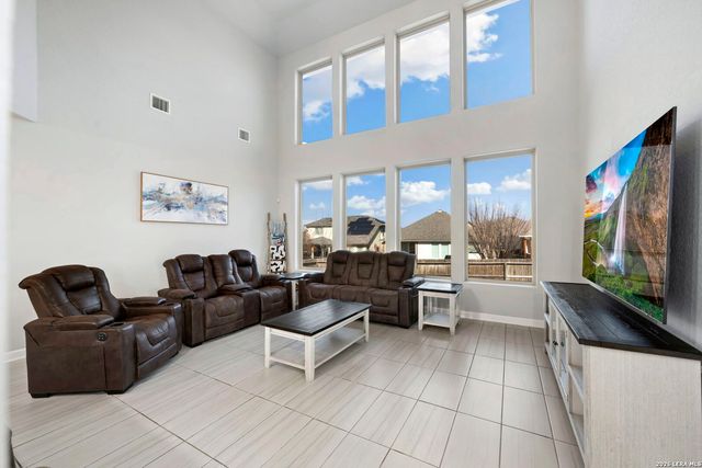 907 Highland, New Braunfels, TX 78130