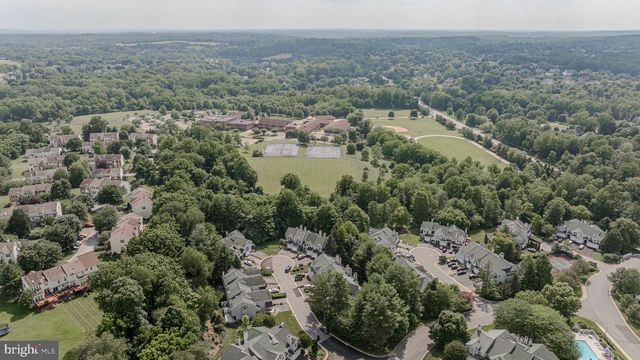 316 PLEASANT KNOLL CT, Newark, DE 19711