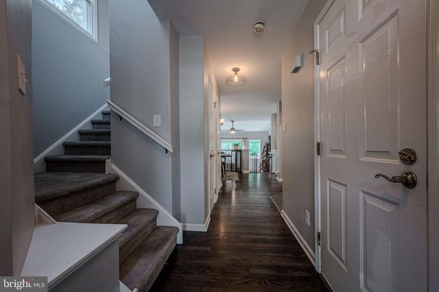 316 PLEASANT KNOLL CT, Newark, DE 19711
