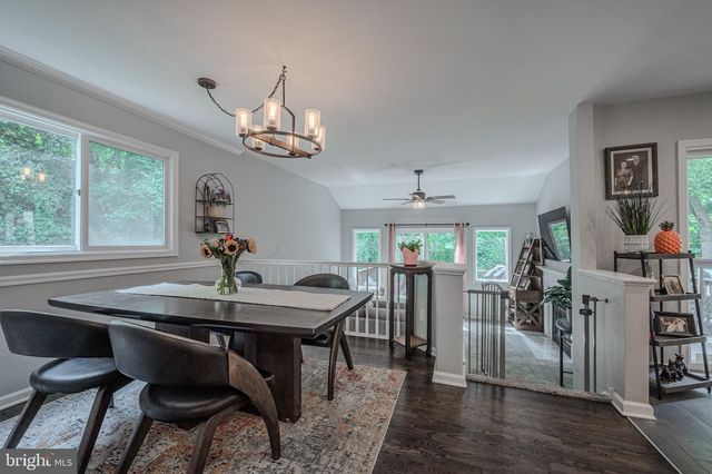 316 PLEASANT KNOLL CT, Newark, DE 19711