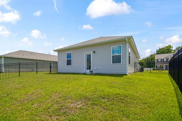 416 Bearskin Ct., Longs, SC 29568