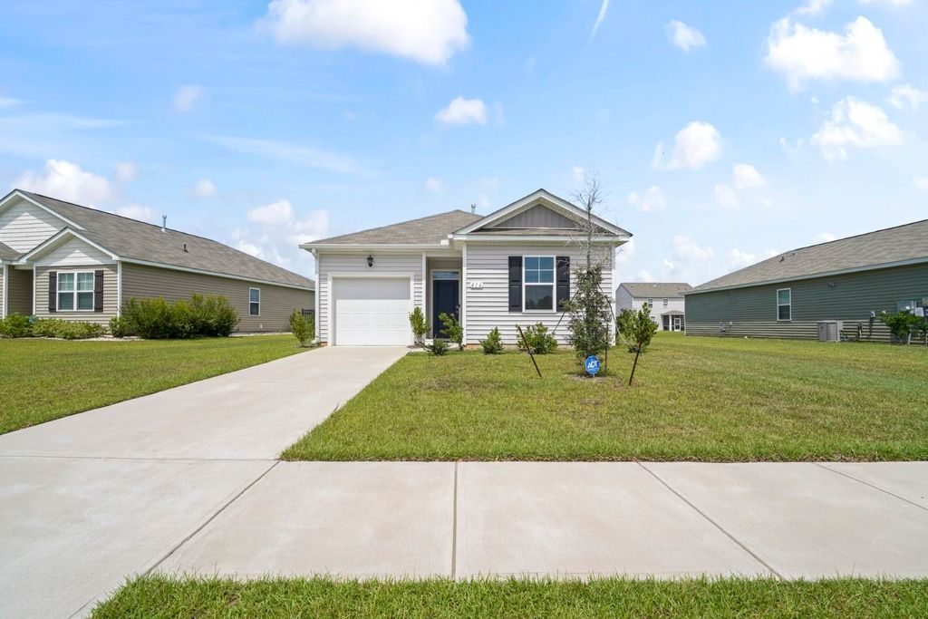 416 Bearskin Ct., Longs, SC 29568