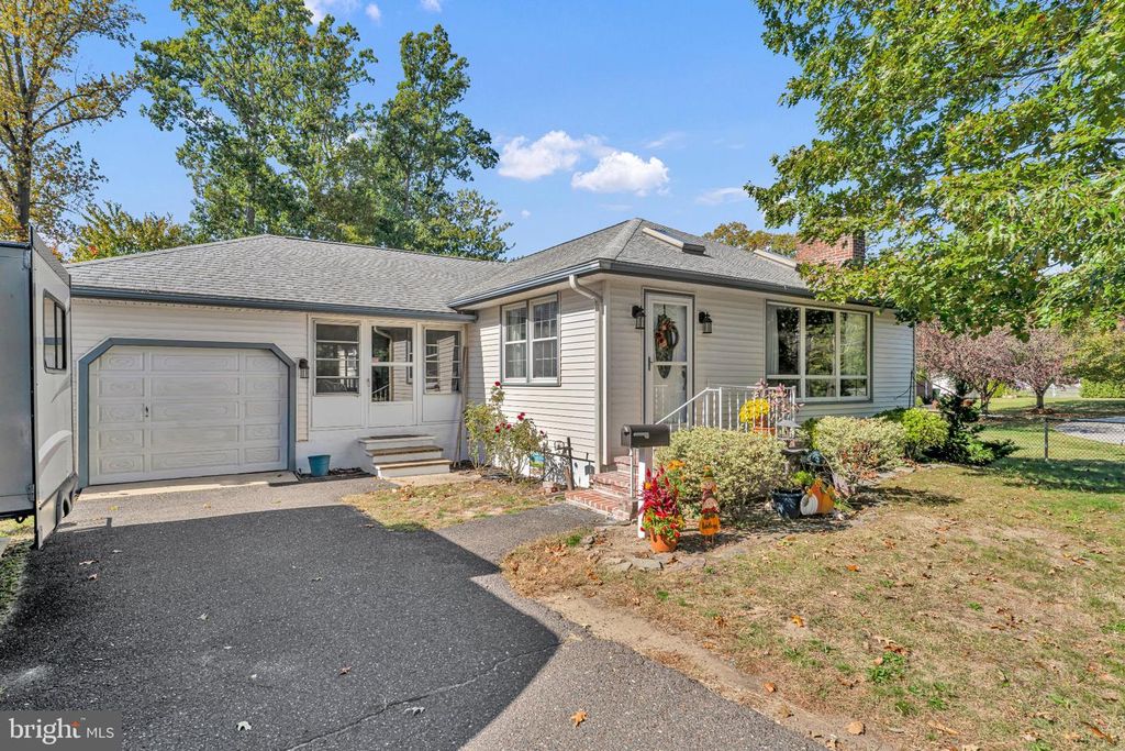 1493 GLASSBORO RD, Wenonah, NJ 08090