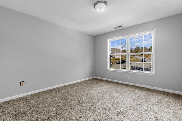 58 Oak Run, Rock Spring, GA 30739