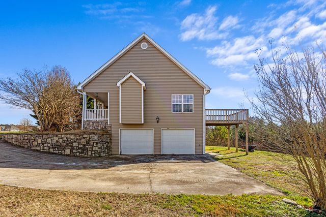 58 Oak Run, Rock Spring, GA 30739