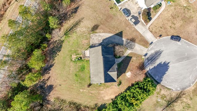 58 Oak Run, Rock Spring, GA 30739