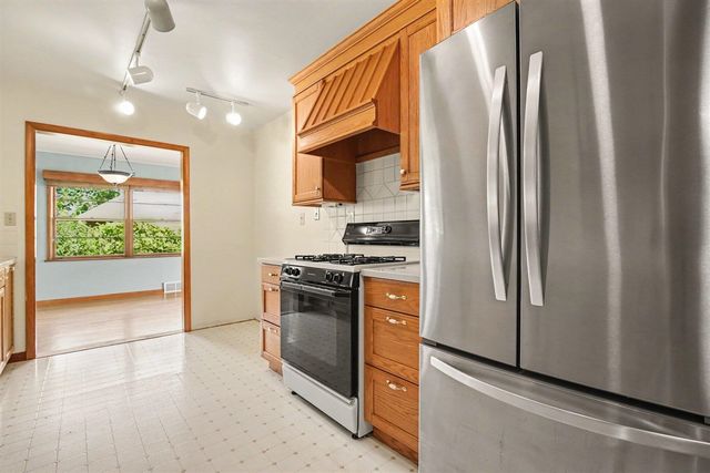 1234 Clague Street, Ann Arbor, MI 48103