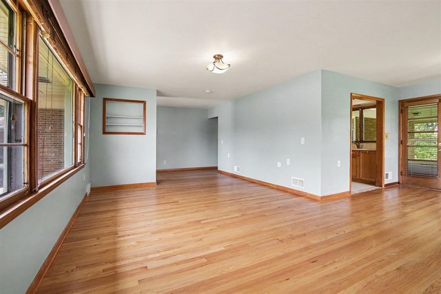 1234 Clague Street, Ann Arbor, MI 48103