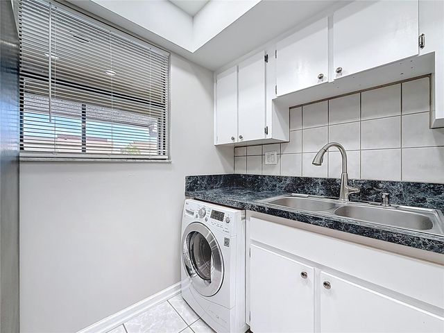 890 N VILLAGE DRIVE N 204, St Petersburg, FL 33716