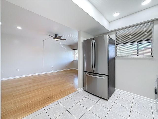 890 N VILLAGE DRIVE N 204, St Petersburg, FL 33716