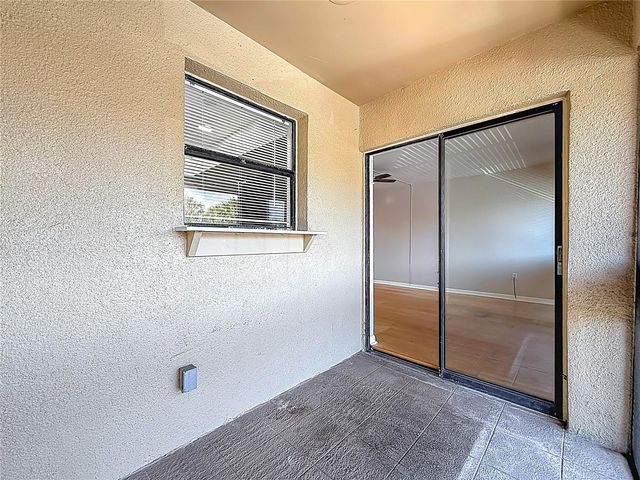 890 N VILLAGE DRIVE N 204, St Petersburg, FL 33716