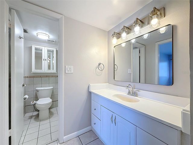 890 N VILLAGE DRIVE N 204, St Petersburg, FL 33716