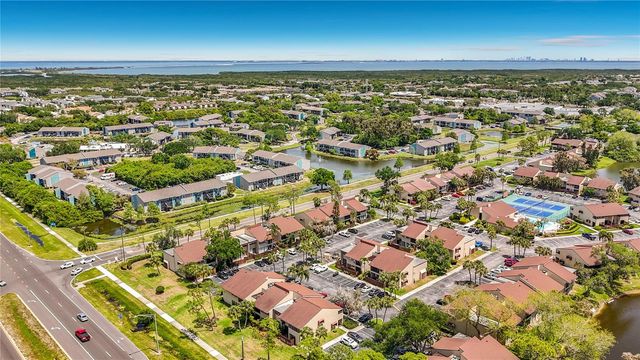 890 N VILLAGE DRIVE N 204, St Petersburg, FL 33716