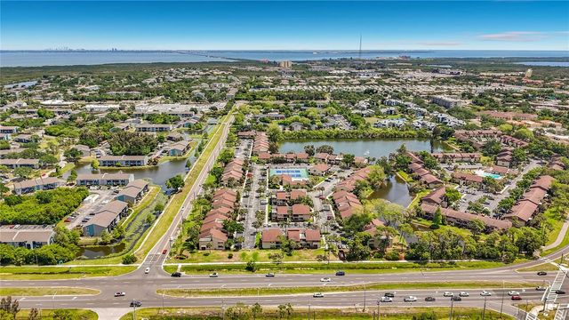 890 N VILLAGE DRIVE N 204, St Petersburg, FL 33716