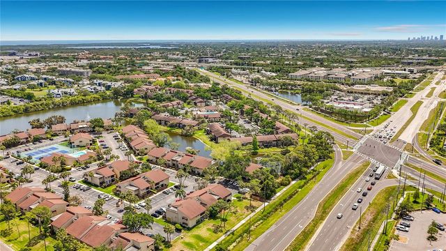 890 N VILLAGE DRIVE N 204, St Petersburg, FL 33716