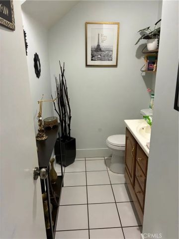124 E Merrill, Rialto, CA 92376