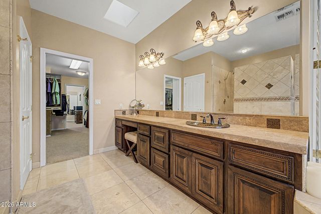 1748 E QUEEN PALM Drive, Gilbert, AZ 85234