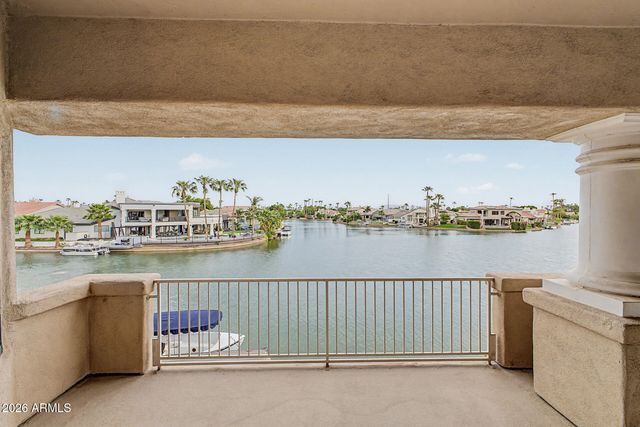 1748 E QUEEN PALM Drive, Gilbert, AZ 85234