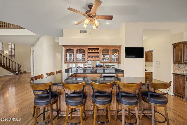 1748 E QUEEN PALM Drive, Gilbert, AZ 85234