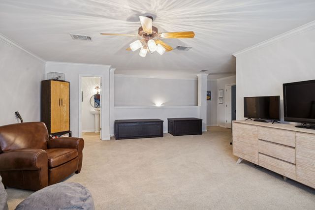 932 Century Oak Dr, Nashville, TN 37211