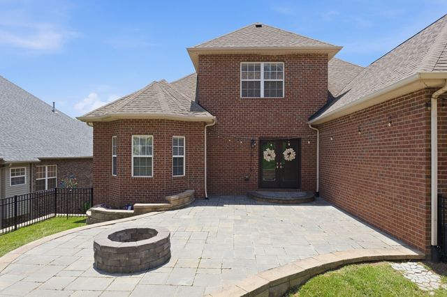 932 Century Oak Dr, Nashville, TN 37211