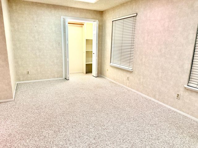 1674 W Bullard Avenue, Fresno, CA 93711