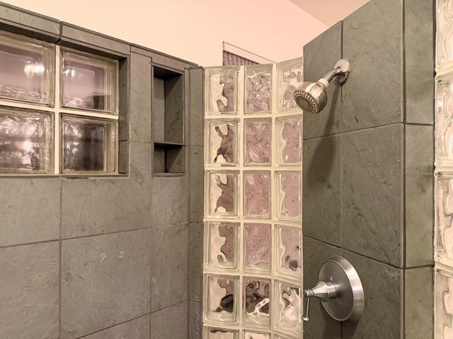 1674 W Bullard Avenue, Fresno, CA 93711