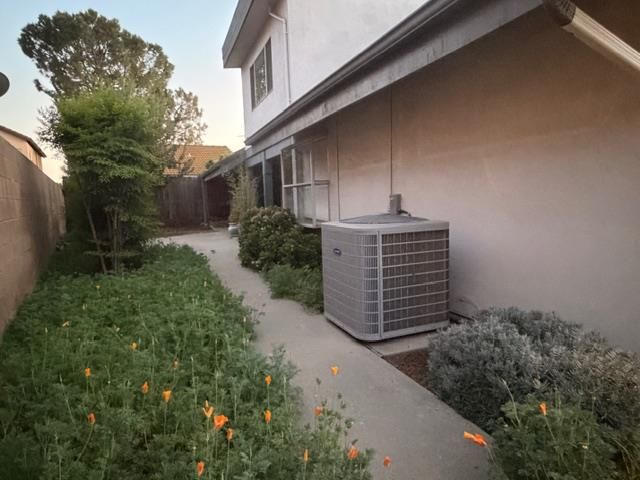 1674 W Bullard Avenue, Fresno, CA 93711