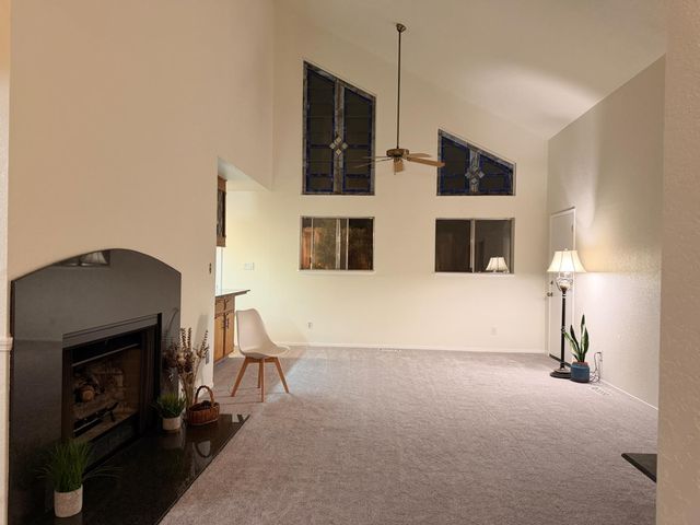 1674 W Bullard Avenue, Fresno, CA 93711