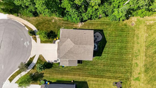 9863 Gaylen Court, Fishers, IN 46040