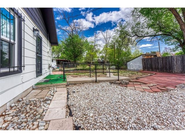 929 S Arcadia St, Colorado Springs, CO 80903