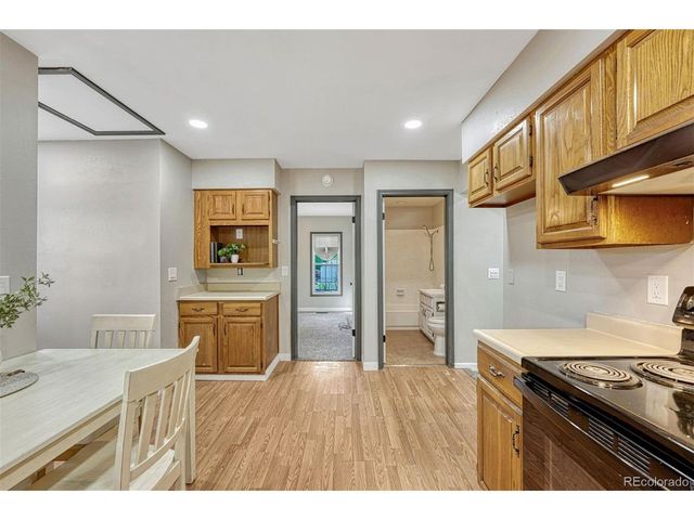 929 S Arcadia St, Colorado Springs, CO 80903