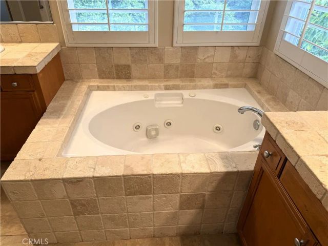 2 Honeydew, Irvine, CA 92603