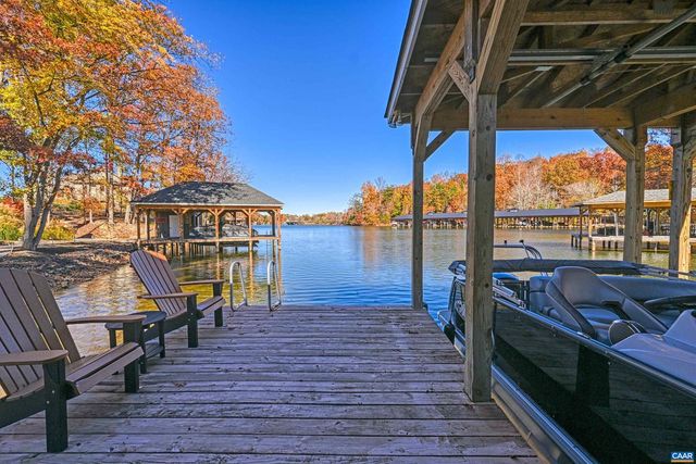 15 WOLFTRAP CT, Bumpass, VA 23024