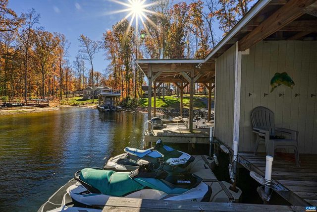 15 WOLFTRAP CT, Bumpass, VA 23024