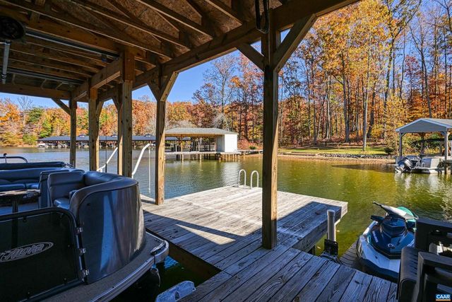 15 WOLFTRAP CT, Bumpass, VA 23024