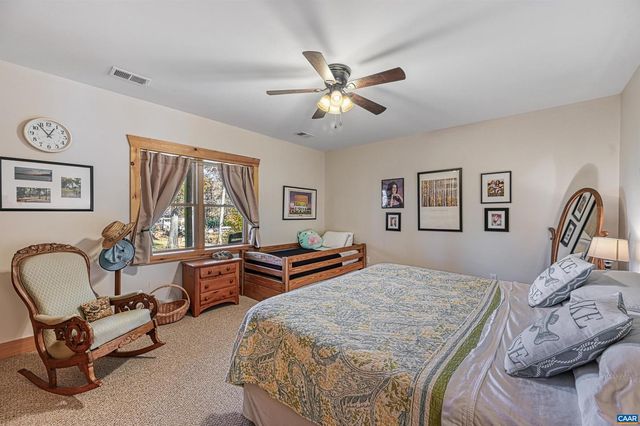 15 WOLFTRAP CT, Bumpass, VA 23024