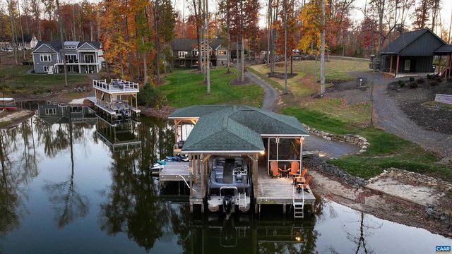 15 WOLFTRAP CT, Bumpass, VA 23024