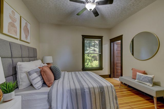 1510 MCPHERSON Avenue, Council Bluffs, IA 51503