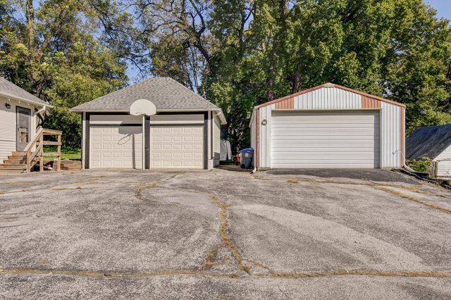 1510 MCPHERSON Avenue, Council Bluffs, IA 51503