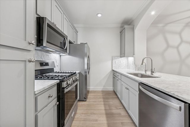 3303 Pecos ST B, Austin, TX 78703