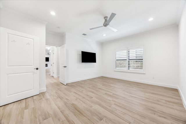 3303 Pecos ST B, Austin, TX 78703