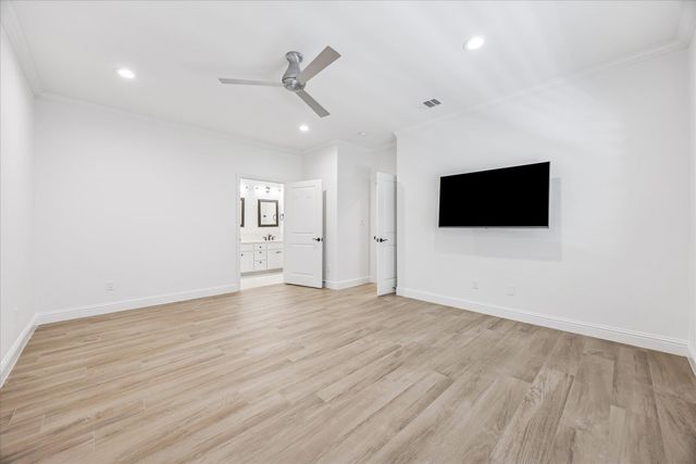 3303 Pecos ST B, Austin, TX 78703