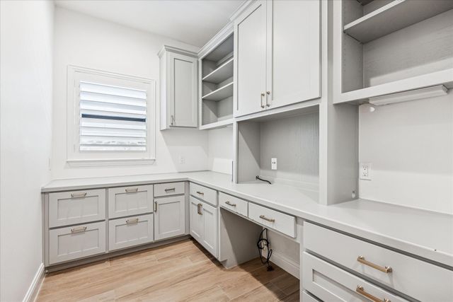 3303 Pecos ST B, Austin, TX 78703