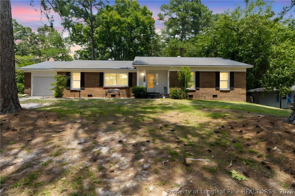 6432 Easthampton Road, Fayetteville, NC 28314 — exterior