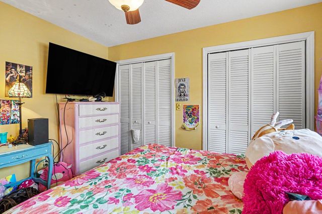4331 Baldwin Ave, Little River, SC 29566